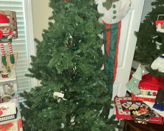 CHRISTMAS TREE