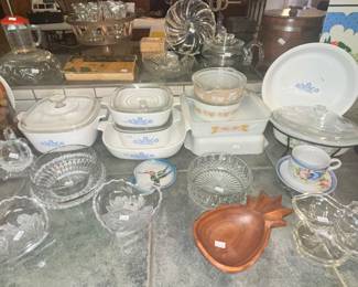 LOTS OF CORNINGWARE!!