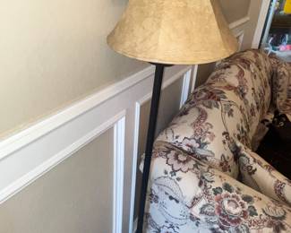 IRON FLOOR LAMP