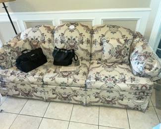 LOVELY TRADITIONAL SOFA