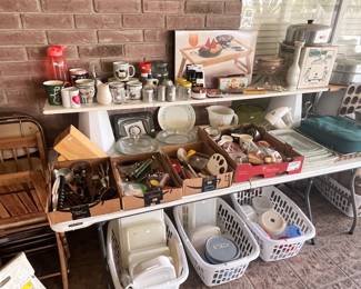 MORE KITCHEN WARE OUT HERE!