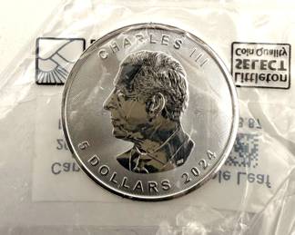 Canada 5 Dollar Maple Leaf Silver Round