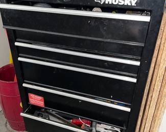 Husky 4-drawer rolling tool cabinet