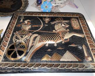 Decorative wall plaque/tray