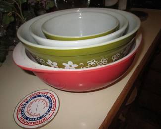 Nice amount of Pyrex
