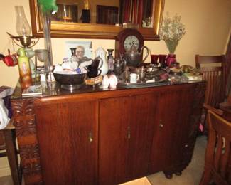 Art Deco oak bar/sideboard