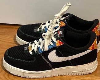Size 10.5 Nike Air Force 1 Low 07 LV8 Shoes