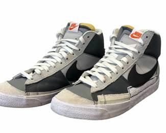 Size 10.5 Nike Blazer Mid 77 Pro Club