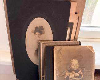 Antique cabinet card photographs, Victorian portraits