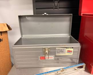 Craftsman aluminum tool box chest