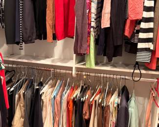 Women's tops, jackets and clothing