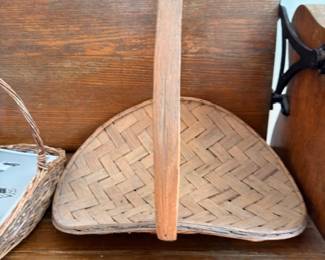 Vintage woven splint gathering basket