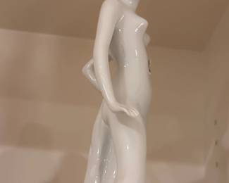 White porcelain figurine of a woman, Art Deco style