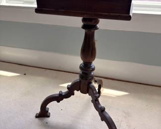 Antique tilt-top pedestal table / lap desk on tripod base