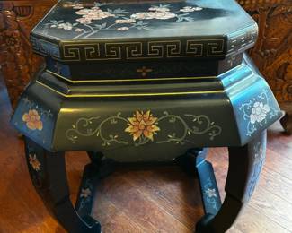 Early 20th Century Oriental Black Lacquer Carved Side Table or Plant Stand