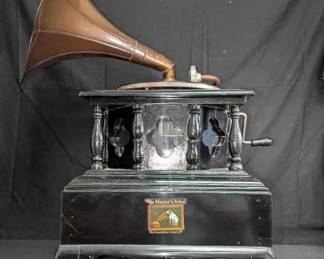 CT451Replica Phonograph With 78 Record