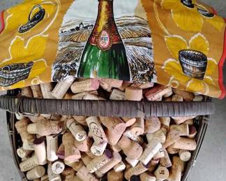 CT564Cork Top Mystery Lot 