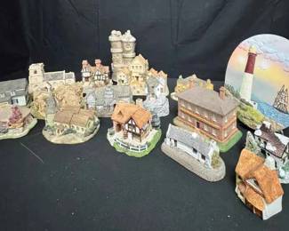 CT402Lilliput Lane Masterpieces And More