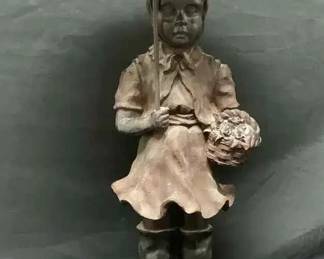 CT480Girl With Umbrella, Resin Statue 
