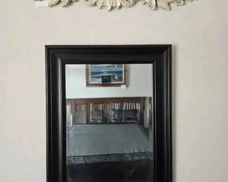 BG180RMirror with decoration