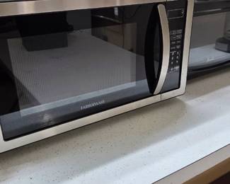 Farberware large microwave