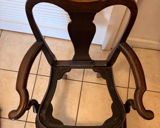 Mahogany Queen Anne Style Splat Back Child's Arm Chair with Pad Feet.  Photo 3 of 5.