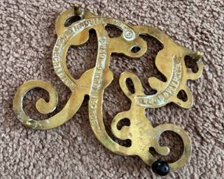 Assorted Williamsburg, Virginia Metalcrafters Brass Trivets. Photo 5 of 5. 