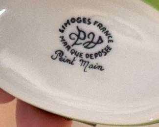 French Limoges Dog Watering Paris Mile Marker Pill Box.  Photo 2 of 2.