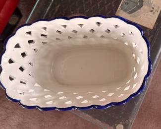 Blue & White Lattice Cachepot. Photo 2 of 3. 