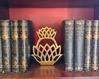 London Historic & Social 1902 Francis 2 Volume Set & Shakespeare's Leather Bound Book Set. Photo 1 of 2. 