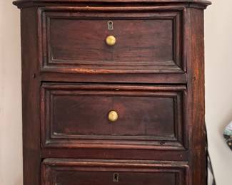 Antique Italian 4-Drawer Chest / Side Table. Measures 22" W x 10" D x 26" H.  Photo 1 of 2. 