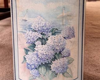 Hydrangea Themed Wastepaper Basket. 