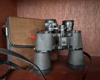 Bushnell Insta-Focus Binoculars. 