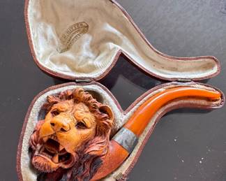 Hand-Carved Meerschaum Tobacco Pipe. Photo 1 of 2. 