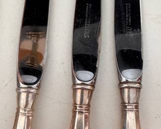 Set of 11 Stieff Williamsburg Queen Anne Steak Knives -- Sterling with Stainless Blades. Photo 2 of 2.
