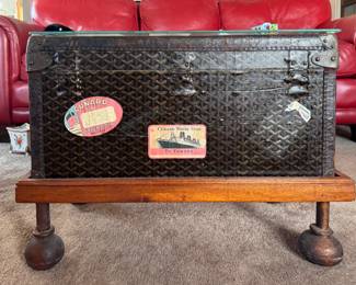 20th-Century Goyard Petite Steamer / Cabin Trunk with Cunard White Star, French Line, Île de France, SS Champlain Travel Stickers. Measures Approximately 30" W x 18" x 18" H. Photo 3 of 5. 