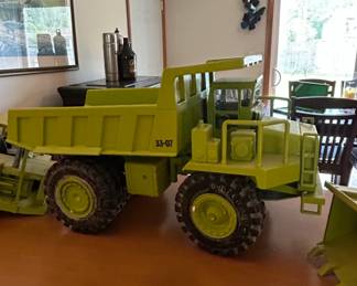Terex  Off Highway Hauler  NZG Scale