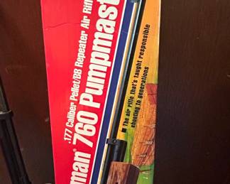 Crosman Pumpmaster . Caliber Pellet or BB Repeater Air Rifle second image