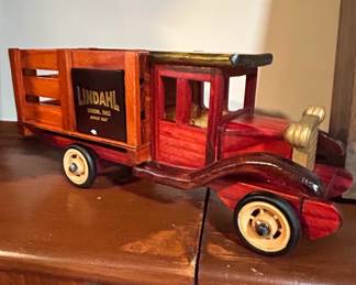Lindahl Bros. Inc. Wooden Toy Truck