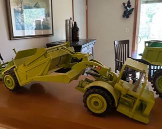 Conrad Scale Terex TSB Scraper DieCast Toy