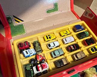 Micro Machines City Action Parking Garage Playset with Vehicles