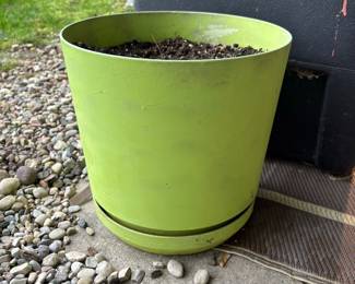 Lime Green Plastic Planter Pot with Saucer