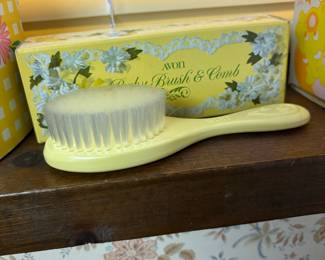 Avon Baby Brush & Comb Set