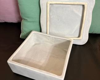 Ceramic Trinket Box with Lid