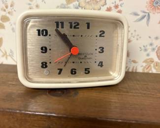 Westclox Quartzmatic Alarm Clock