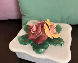 Johannes Brahm California Pottery Trinket Box with Rose Motif