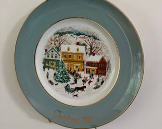 Avon Country Christmas Plate 1980 Eighth Edition