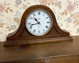 Sligh Quartz Mantel Clock