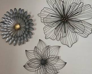 metal wall flowers