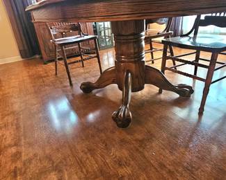 dining room talbe, great craftsman ship